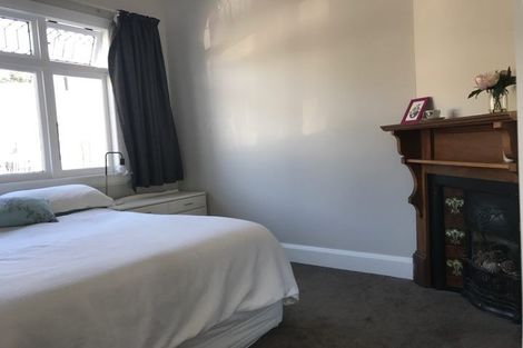 Photo of property in 7 Royal Street, Berhampore, Wellington, 6023