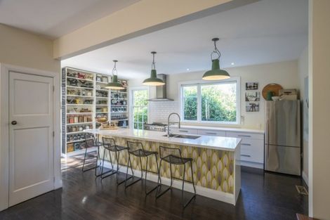 Photo of property in 25 Burnell Avenue, Thorndon, Wellington, 6011