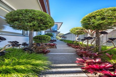 Photo of property in 23 Rangitoto View Road, Cockle Bay, Auckland, 2014