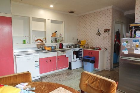 Photo of property in 28 Roore Street, Foxton Beach, Foxton, 4815