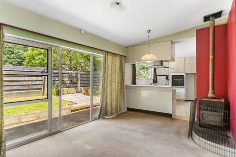 Photo of property in 19 Wyndham Road, Pinehaven, Upper Hutt, 5019