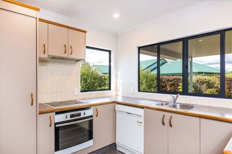 Photo of property in 7 Takawai Place, Nukuhau, Taupo, 3330