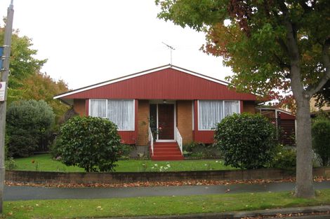 Photo of property in 2/50 Parkstone Avenue, Ilam, Christchurch, 8041