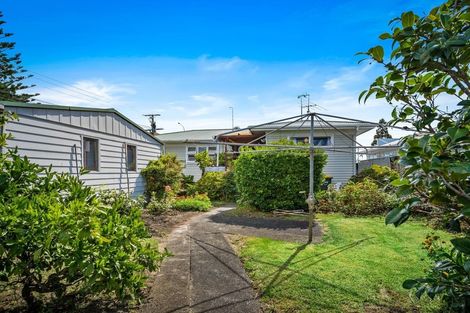 Photo of property in 101 Lincoln Road, Henderson, Auckland, 0610