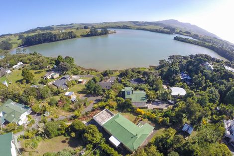 Photo of property in 23 Point Street, Raglan, 3225