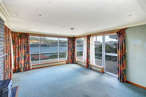 Photo of property in 19 Bayne Terrace, Macandrew Bay, Dunedin, 9014