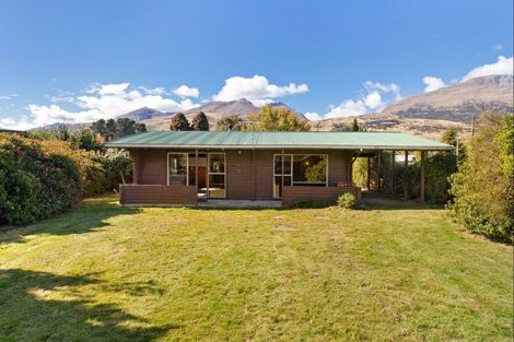 Photo of property in 49 Argyle Place, Glenorchy, 9372