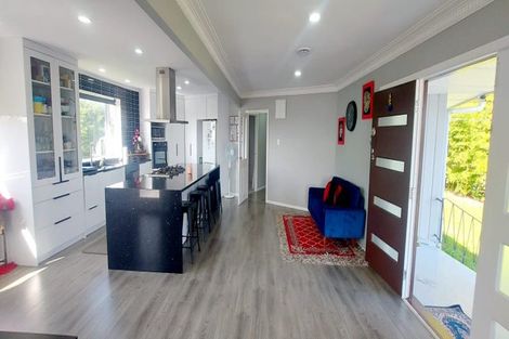 Photo of property in 64 Astley Avenue, New Lynn, Auckland, 0600