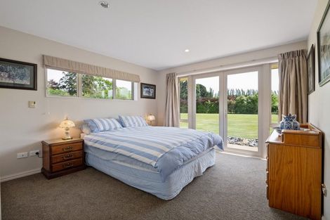 Photo of property in 30 Macdonalds Lane, Waikuku, Rangiora, 7473