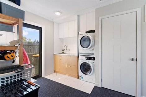 Photo of property in 54 Charles Court, Lake Hawea, Wanaka, 9382