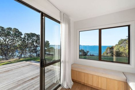 Photo of property in 49 Duncansby Road, Stanmore Bay, Whangaparaoa, 0932