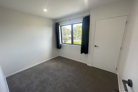Photo of property in 2/61 East Street, Papakura, 2110