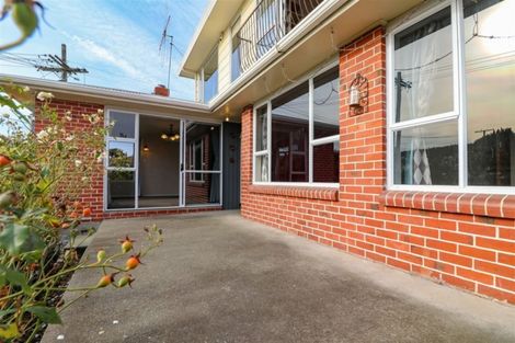 Photo of property in 45 Cambridge Street, Kensington, Timaru, 7910