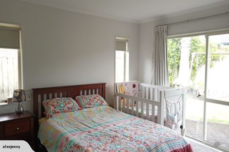 Photo of property in 59 Redcastle Drive, East Tamaki, Auckland, 2013