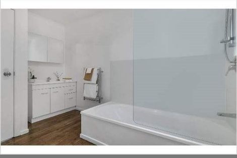 Photo of property in 31 Mahara Avenue, Birkenhead, Auckland, 0626