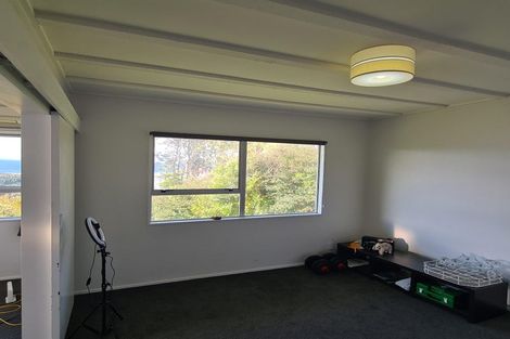 Photo of property in 48 Baylands Drive, Newlands, Wellington, 6037