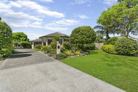 Photo of property in 49 Carlsberg Place, Papamoa Beach, Papamoa, 3118