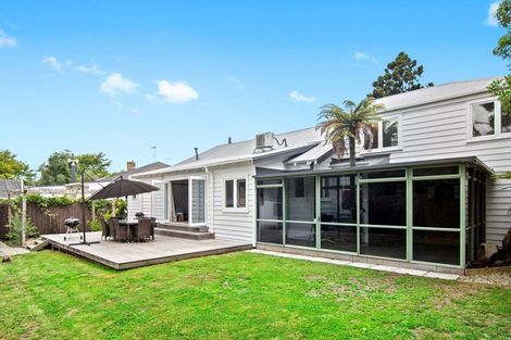 Photo of property in 13 Myrtle Street, Hamilton East, Hamilton, 3216