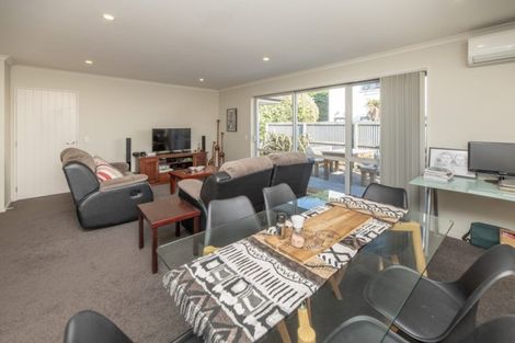 Photo of property in 8/43 Waltham Road, Sydenham, Christchurch, 8023