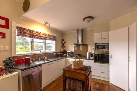 Photo of property in 9 Consitt Street, Takapau, 4203