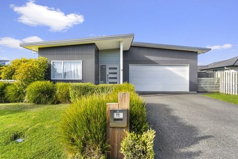 Photo of property in 11 Te Harawira Street, Otaki, 5512