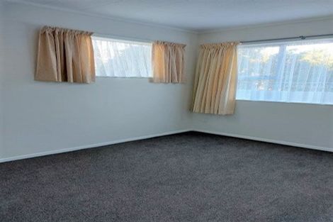Photo of property in 7 Terrace Road, Titahi Bay, Porirua, 5022