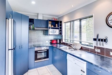 Photo of property in 20 Burness Road, Greenmeadows, Napier, 4112