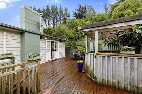 Photo of property in 5 Richmond Hill, Glenside, Wellington, 6037