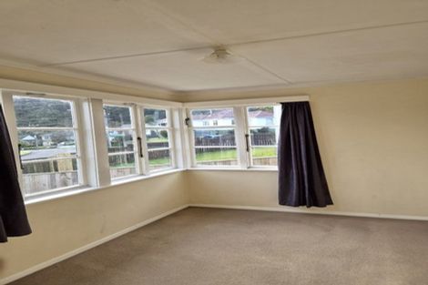 Photo of property in 63 Wilkie Crescent, Naenae, Lower Hutt, 5011