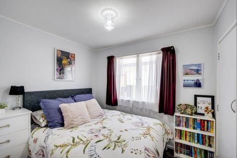 Photo of property in 2 Shirley Place, Bay View, Napier, 4104