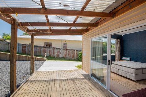 Photo of property in 12 Severn Street, Green Island, Dunedin, 9018