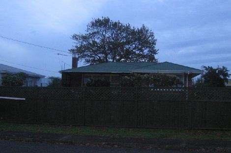 Photo of property in 14 Cornwall Road, Papatoetoe, Auckland, 2025