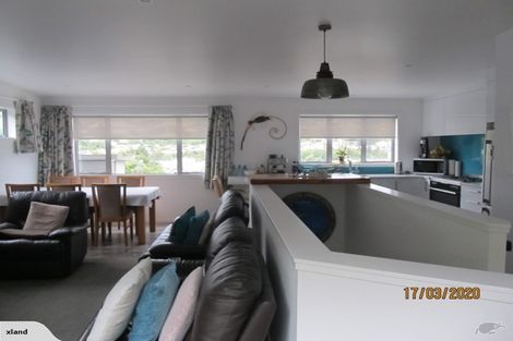 Photo of property in 23 Mascot Street, Tawa, Wellington, 5028