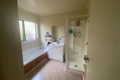 Photo of property in 30 Harry Shaw Way, Raumati South, Paraparaumu, 5032
