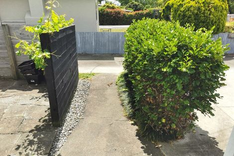 Photo of property in 1/1302 Caroline Road, Mayfair, Hastings, 4122