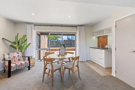 Photo of property in 170 Paremata Road, Paremata, Porirua, 5024