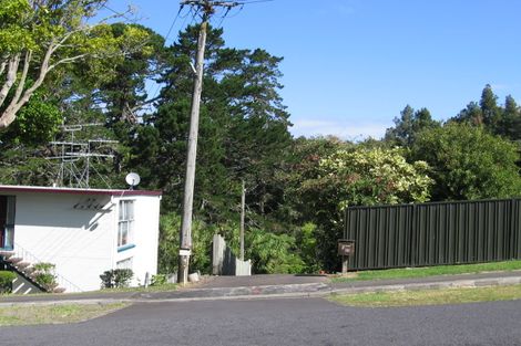 Photo of property in 1/17 Waratah Street, Birkenhead, Auckland, 0626