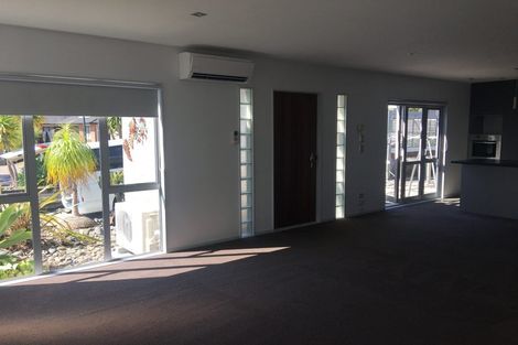 Photo of property in 20 Mahoney Drive, Albany, Auckland, 0632