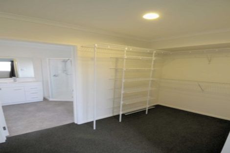 Photo of property in 48 Shillingford Boulevard, Rolleston, 7615