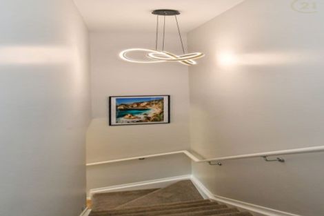 Photo of property in 32e Albrecht Avenue, Mount Roskill, Auckland, 1041