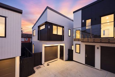Photo of property in 13e Meadway, Sunnyhills, Auckland, 2010
