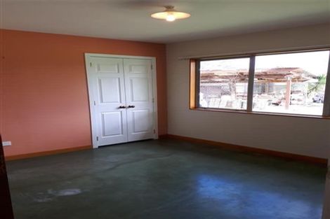 Photo of property in 10 Merewhira Road, Paremoremo, Albany, 0793