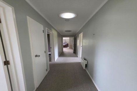 Photo of property in 10 Lynwood Place, Owhata, Rotorua, 3010