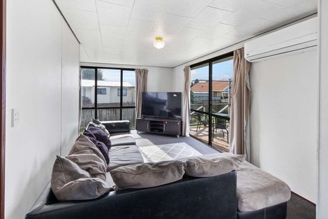 Photo of property in 24a Odlin Crescent, Nawton, Hamilton, 3200