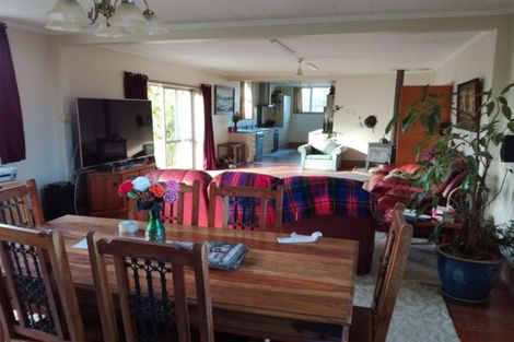 Photo of property in 2268 Ohai Clifden Highway, Orawia, Otautau, 9682