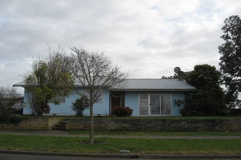 Photo of property in 2 Tenby Terrace, Flaxmere, Hastings, 4120