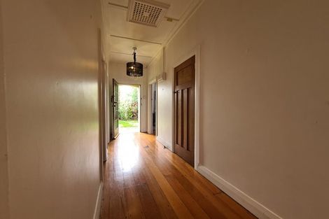 Photo of property in 56 Old Mill Road, Grey Lynn, Auckland, 1021