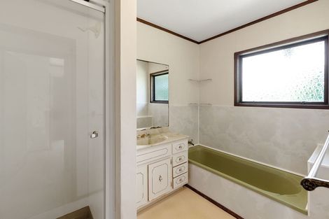 Photo of property in 21 Squirrel Lane, Browns Bay, Auckland, 0630