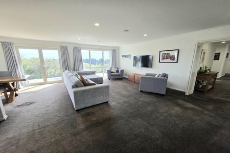 Photo of property in 16 North Ridge Drive, Oamaru North, Oamaru, 9400