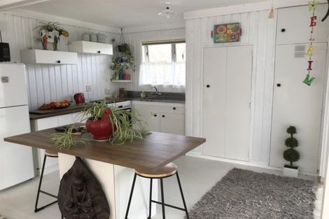 Photo of property in 27 Lysander Street, Stratford, 4332